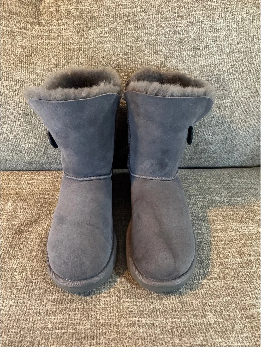 UGG Bailey Button II Suede Boots Grey - Size 7